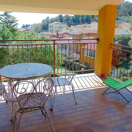 N90 - Numana, Trilocale Con Terrazzo A Due Passi Dal Mare